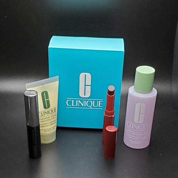 Clinique Other - 4 pc. Clinique Discovery Kit- New in Box!